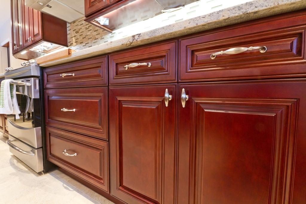 c6 1024x683 1024x683 - Entrepot-cuisine-Cuisine Harmony Bordeaux-armoires de cuisine